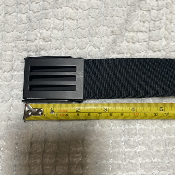Adidas belt - Picture 2 of 3